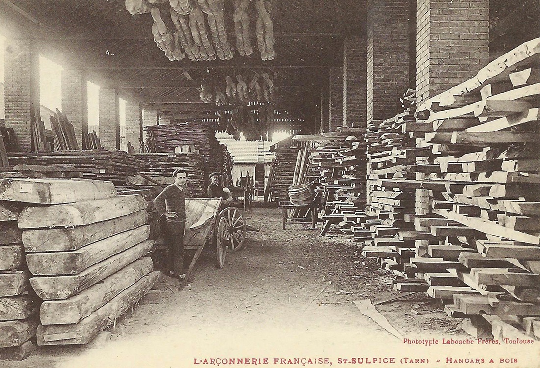 vieille image de l'usine de l'arçonnerie française